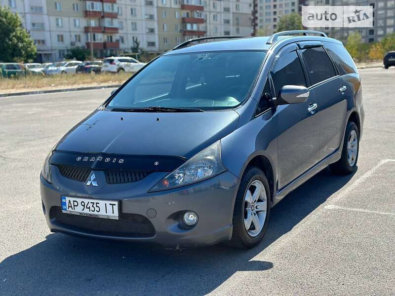 2006 mitsubishi grandis