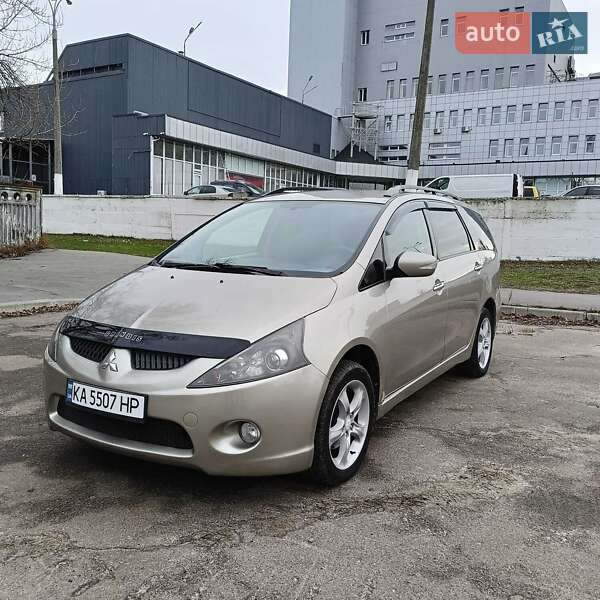 2006 mitsubishi grandis