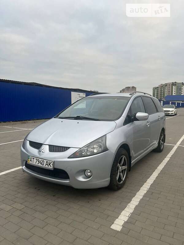 2007 mitsubishi grandis