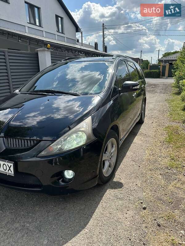 2007 mitsubishi grandis