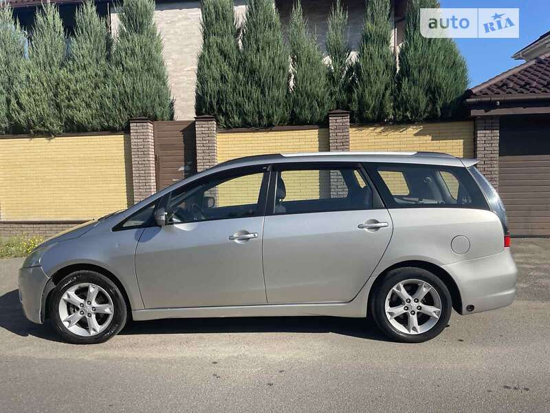 2008 mitsubishi grandis