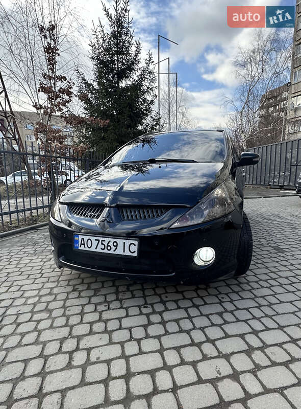 2008 mitsubishi grandis