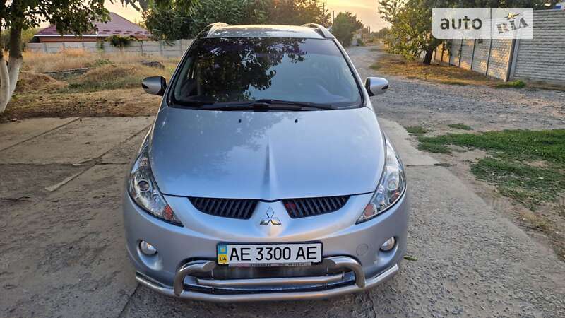 2008 mitsubishi grandis