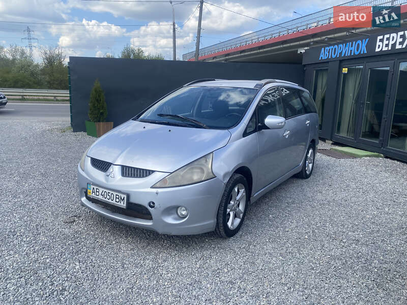 2008 mitsubishi grandis