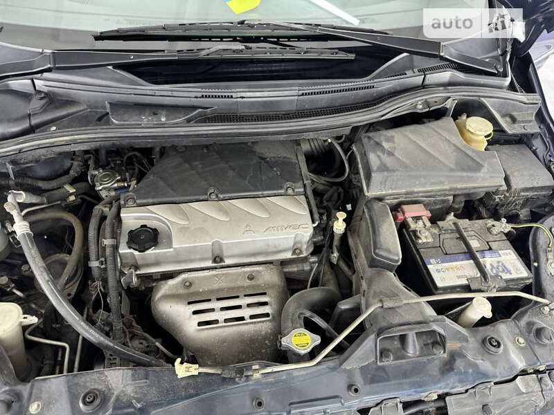 2008 mitsubishi grandis