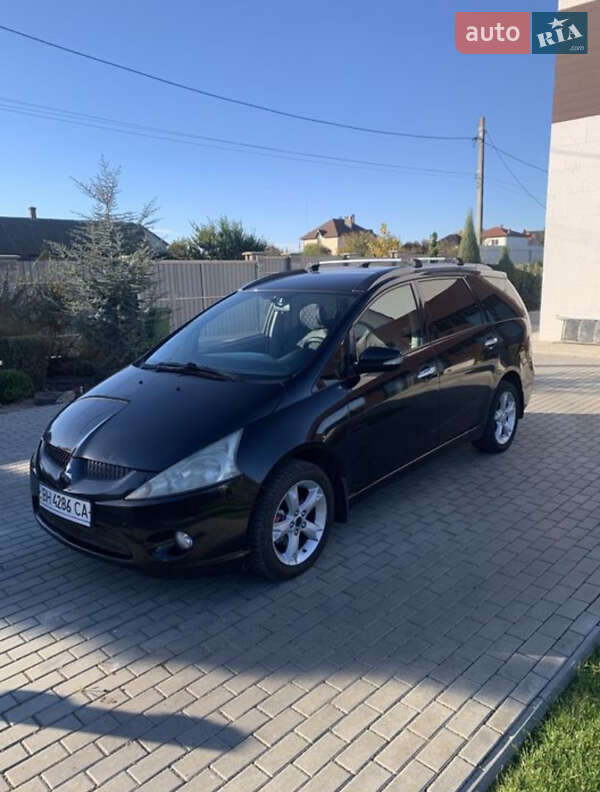 2008 mitsubishi grandis