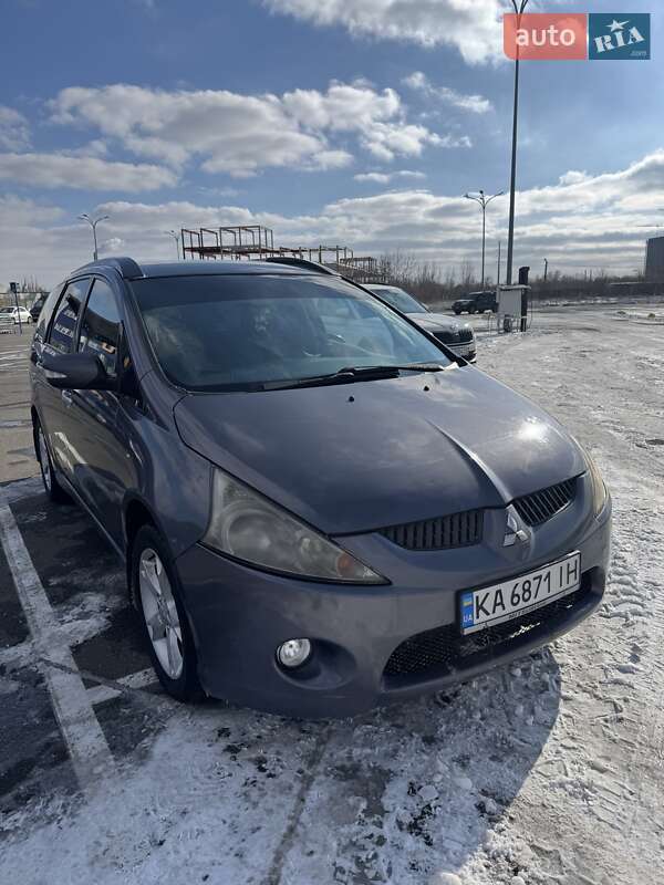 2008 mitsubishi grandis