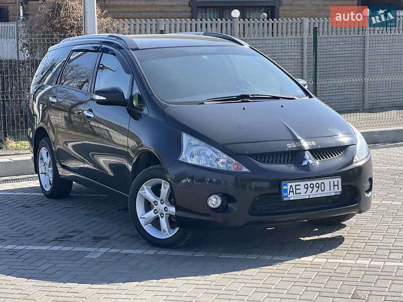 2008 mitsubishi grandis