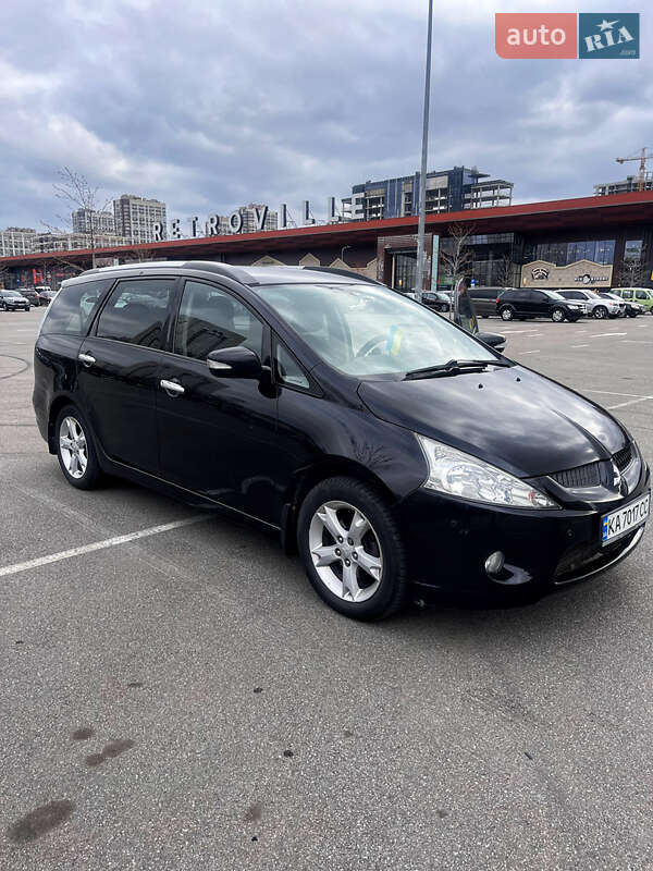 2008 mitsubishi grandis