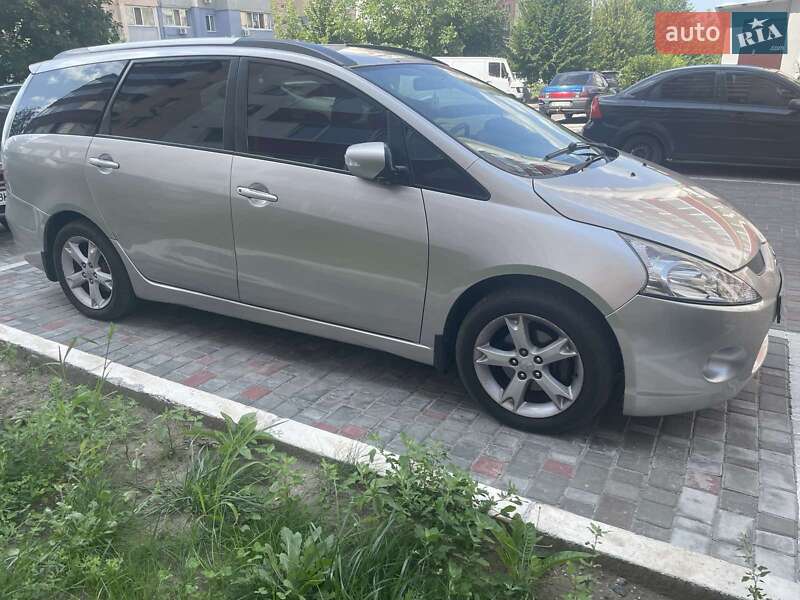 2008 mitsubishi grandis