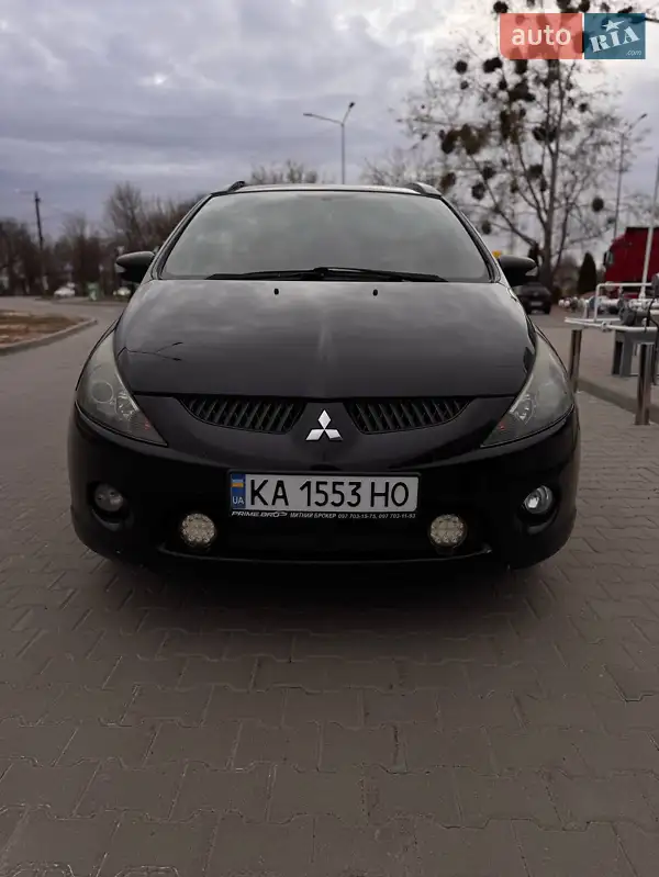 2008 mitsubishi grandis