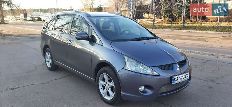 2009 mitsubishi grandis