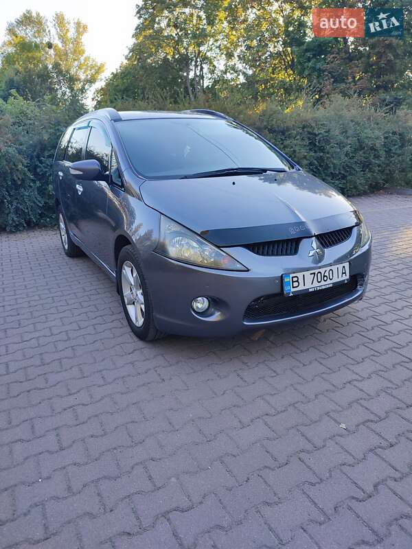2008 mitsubishi grandis