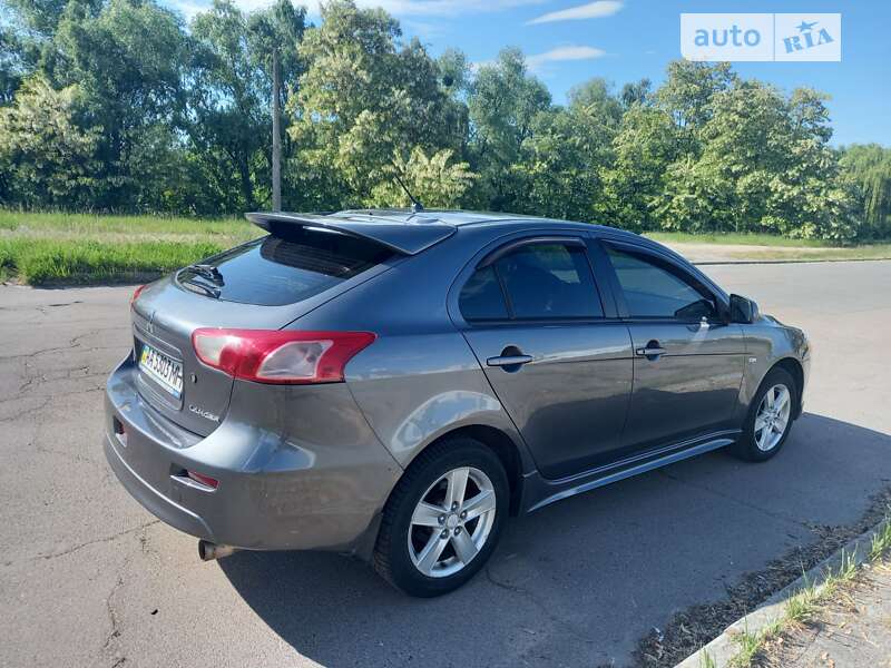 2009 mitsubishi lancer