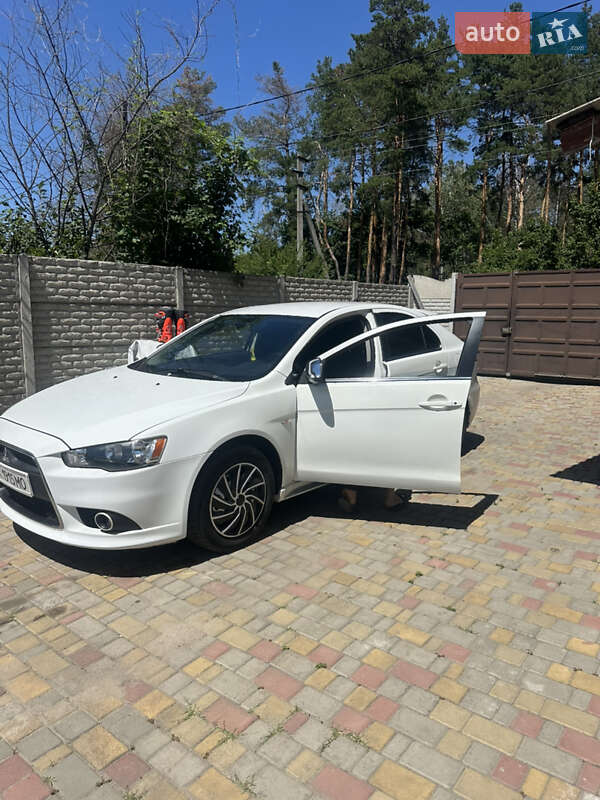 2008 mitsubishi lancer