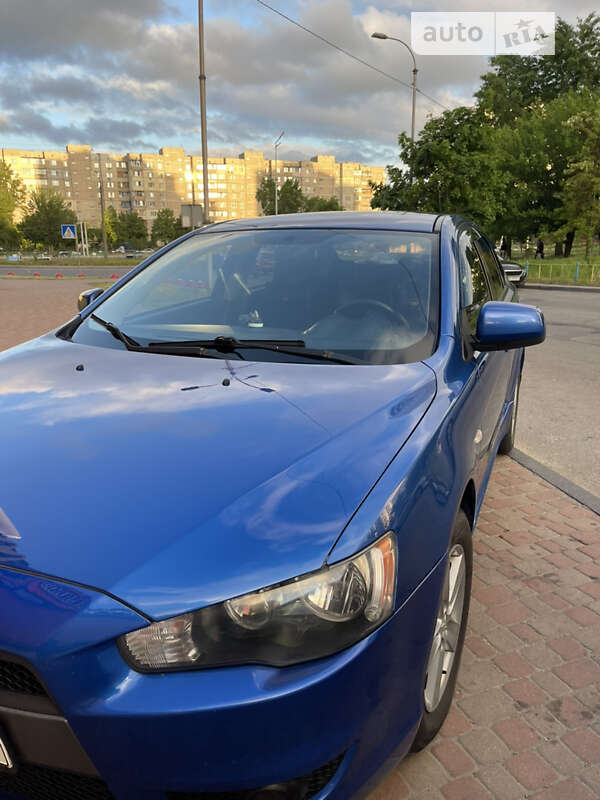 2009 mitsubishi lancer