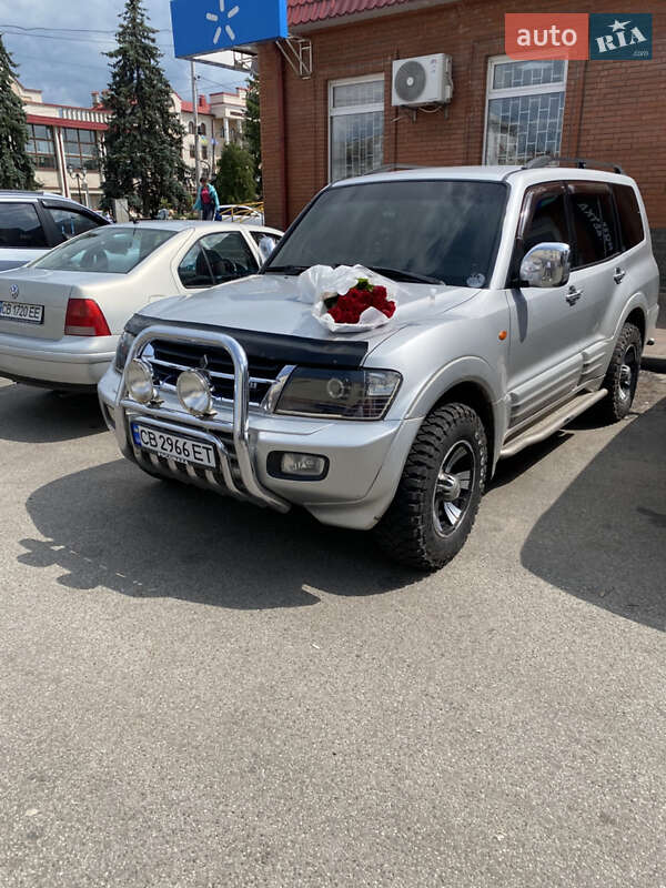 2001 mitsubishi pajero wagon