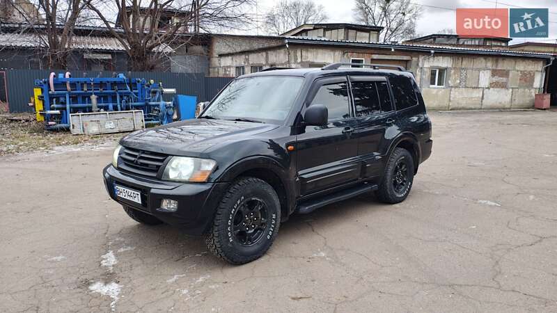 2001 mitsubishi pajero wagon