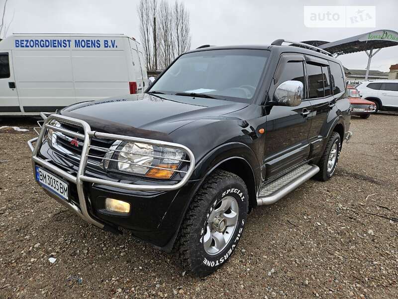 2002 mitsubishi pajero