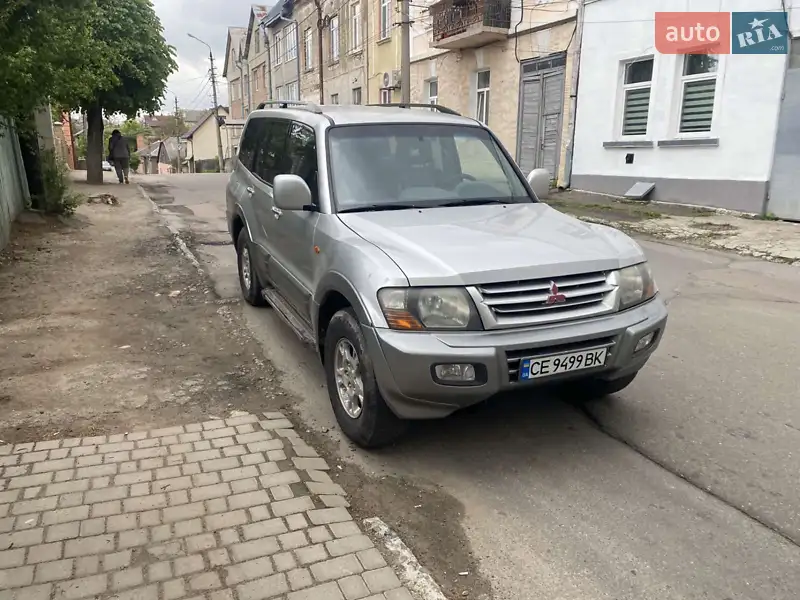2002 mitsubishi pajero