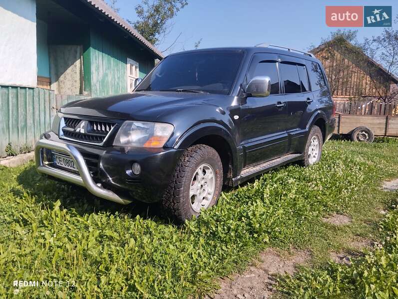 2005 mitsubishi pajero wagon
