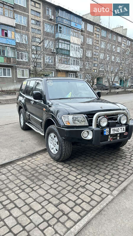 2001 mitsubishi pajero