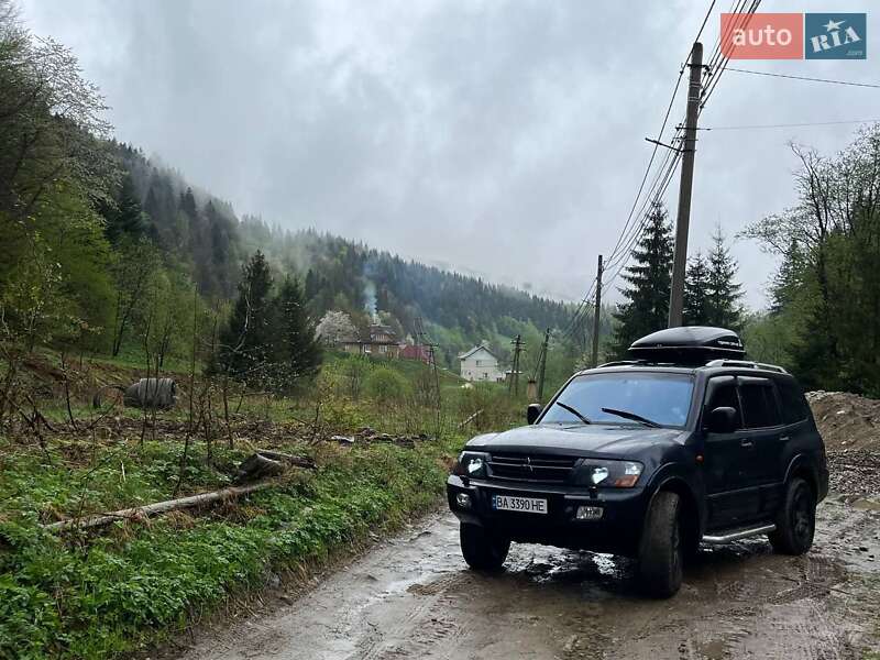 2001 mitsubishi pajero