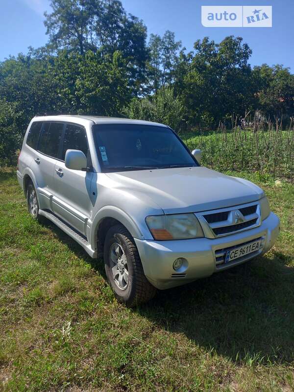 2003 mitsubishi pajero