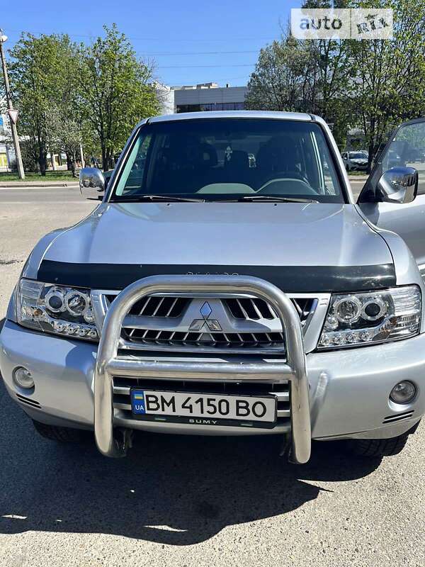 2003 mitsubishi pajero