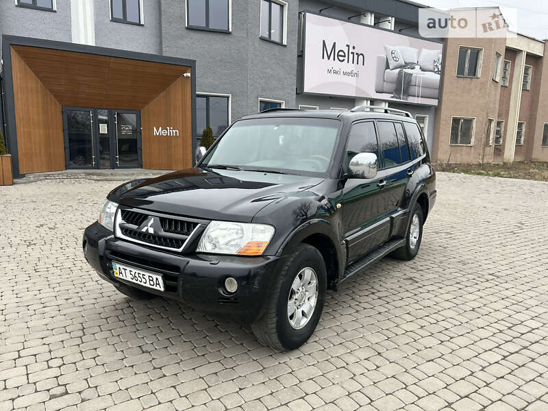 2006 mitsubishi pajero wagon