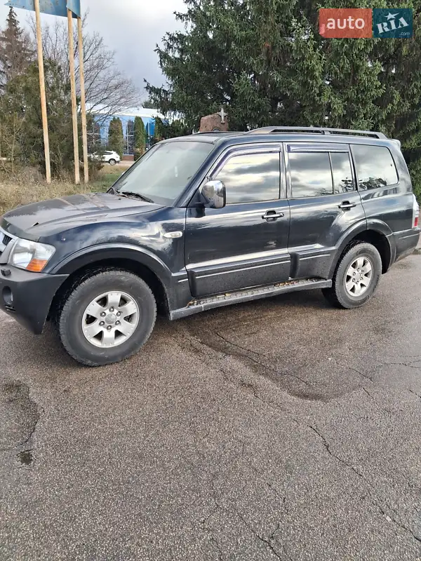 2006 mitsubishi pajero