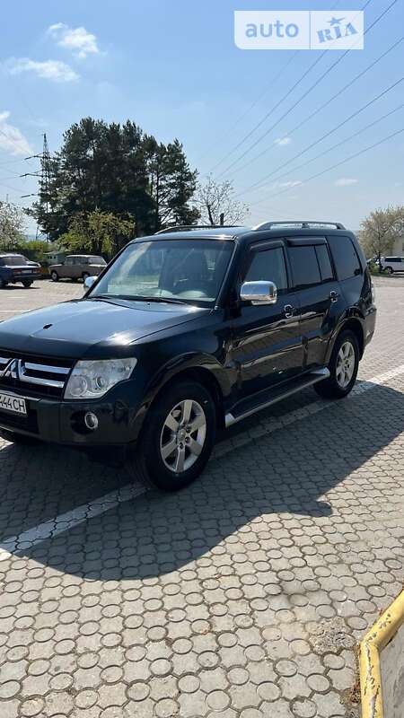 2007 mitsubishi pajero