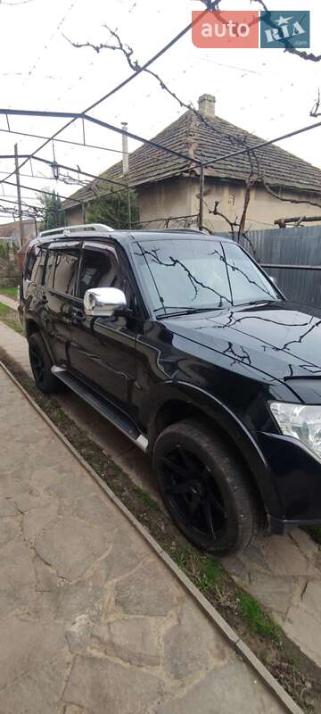 2007 mitsubishi pajero wagon