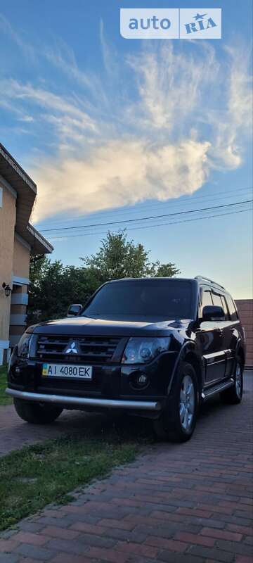 2007 mitsubishi pajero wagon
