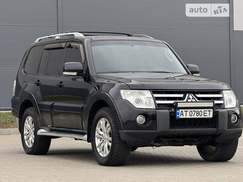 2007 mitsubishi pajero wagon