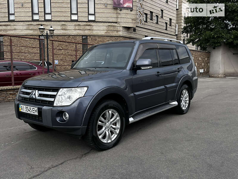 2007 mitsubishi pajero