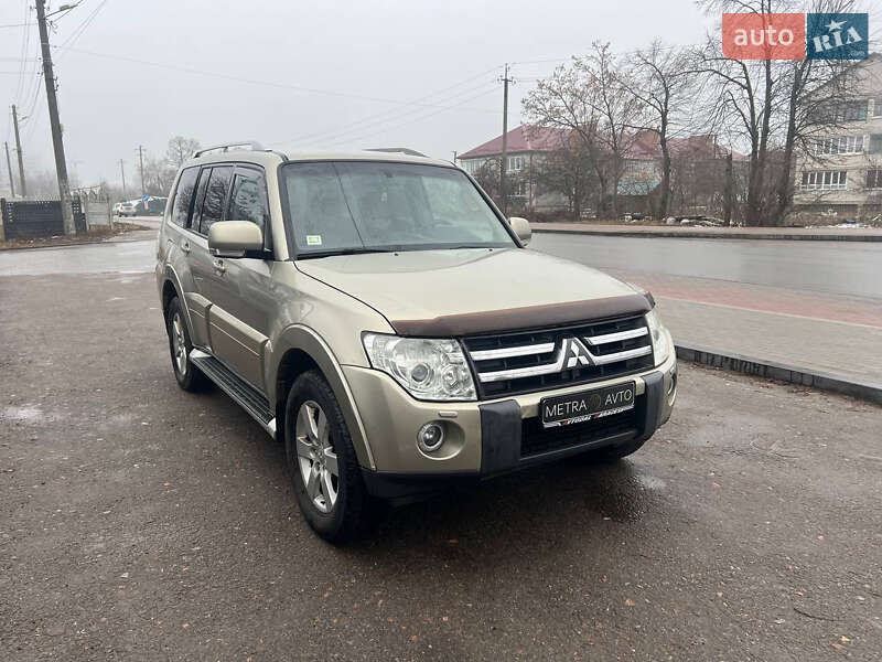 2008 mitsubishi pajero