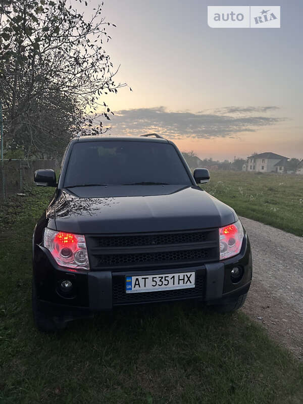 2008 mitsubishi pajero