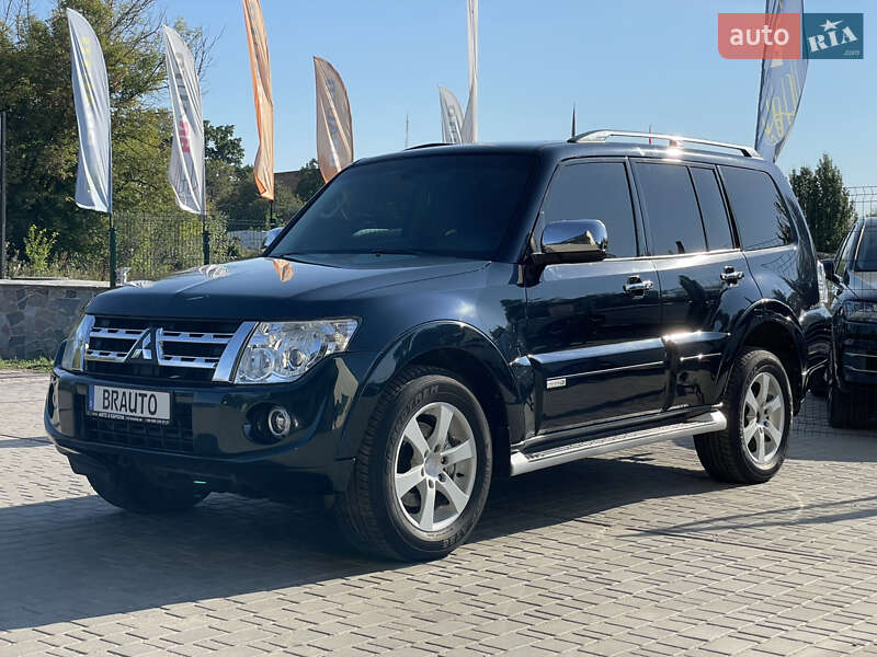 2014 mitsubishi pajero