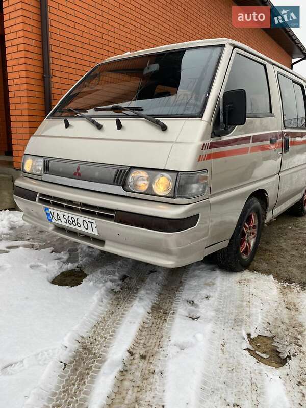 1994 mitsubishi l 300
