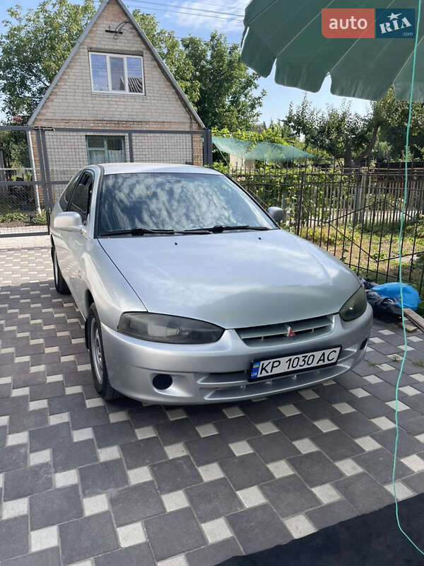 2003 mitsubishi colt