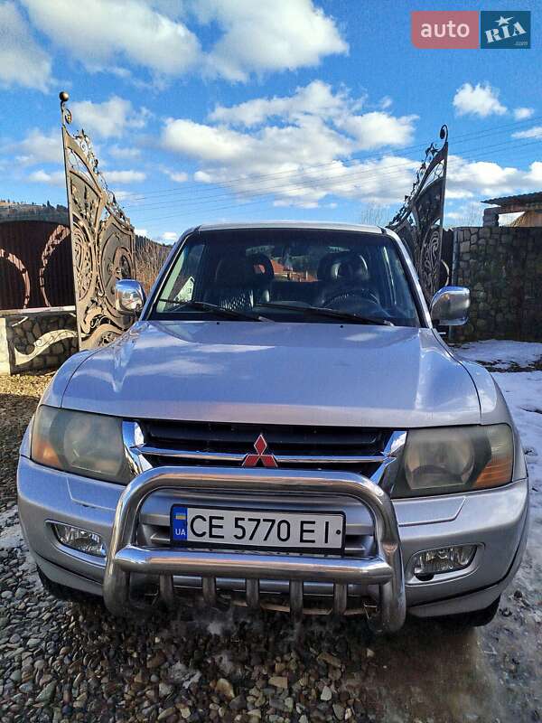2002 mitsubishi pajero wagon