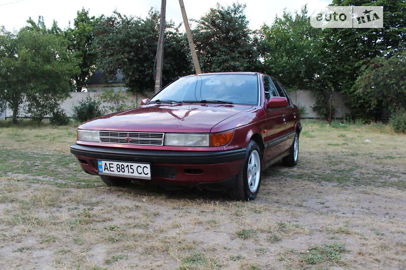 1989 mitsubishi lancer