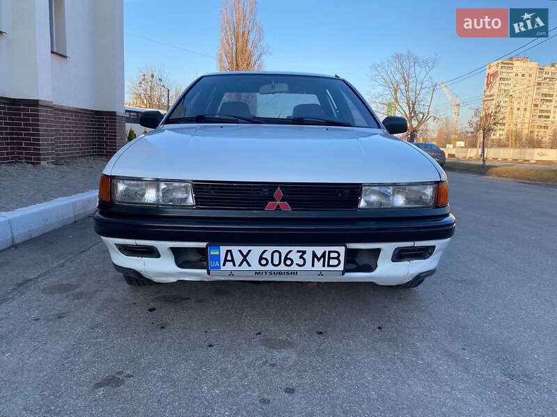 1990 mitsubishi lancer