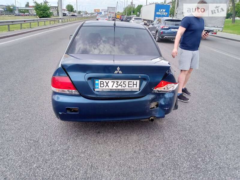 2004 mitsubishi lancer