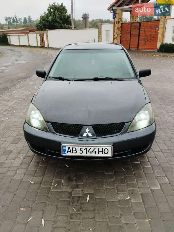 2004 mitsubishi lancer