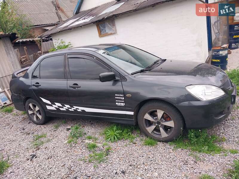 2004 mitsubishi lancer