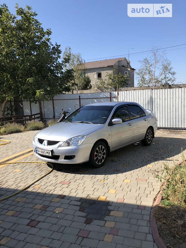 2004 mitsubishi lancer