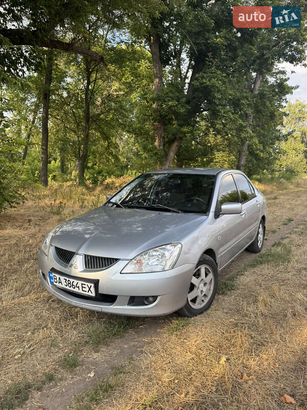 2004 mitsubishi lancer