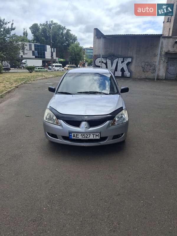2004 mitsubishi lancer